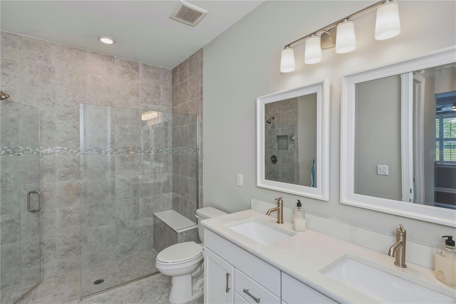 Image 25 of 64 For 13927 Vadini Street