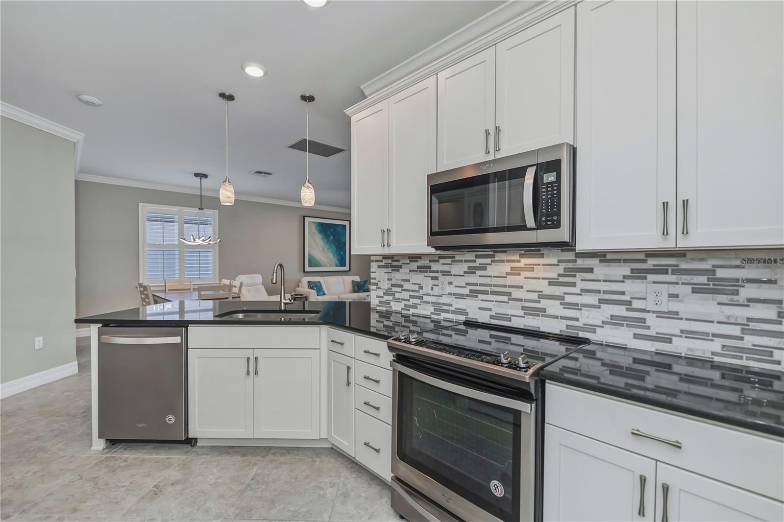 Image 26 of 64 For 13927 Vadini Street