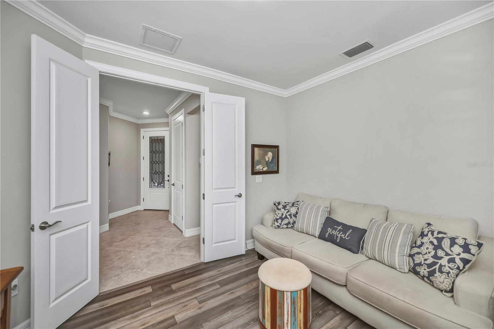 Image 34 of 64 For 13927 Vadini Street