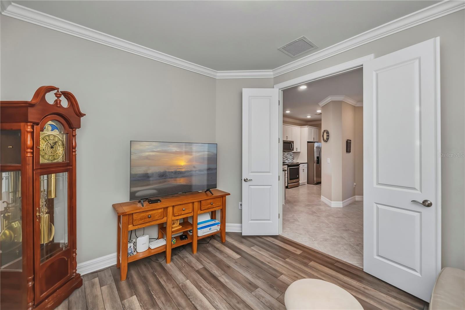 Image 36 of 64 For 13927 Vadini Street