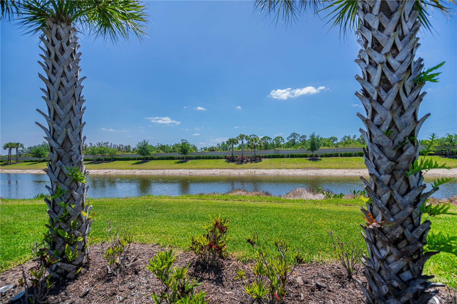 Image 43 of 64 For 13927 Vadini Street