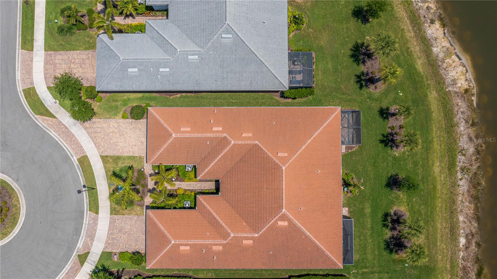 Image 48 of 64 For 13927 Vadini Street