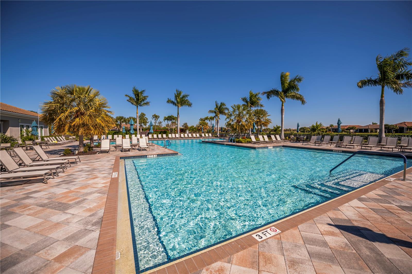 Image 61 of 64 For 13927 Vadini Street