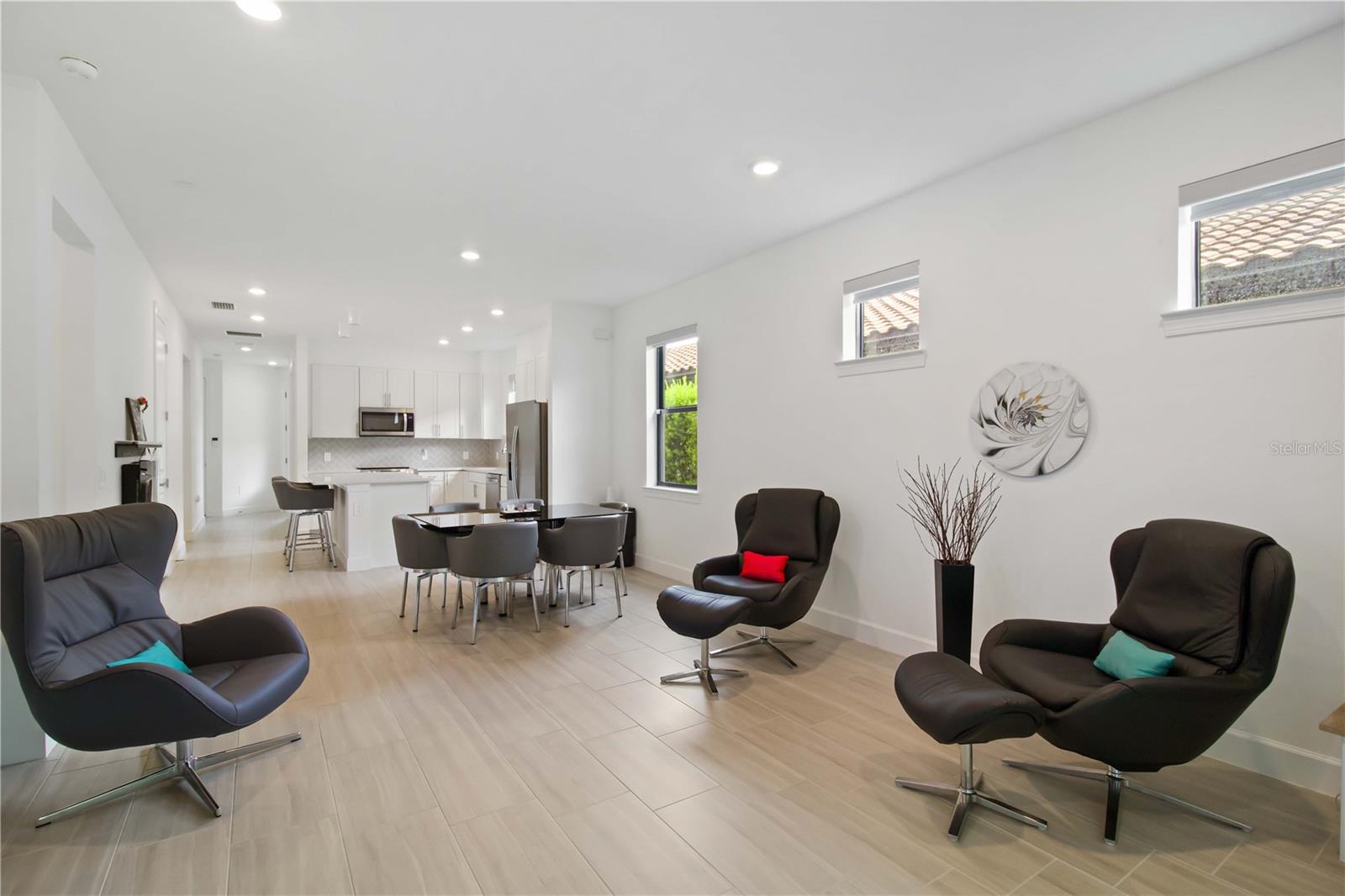 Image 13 of 35 For 6713 Alstead Circle