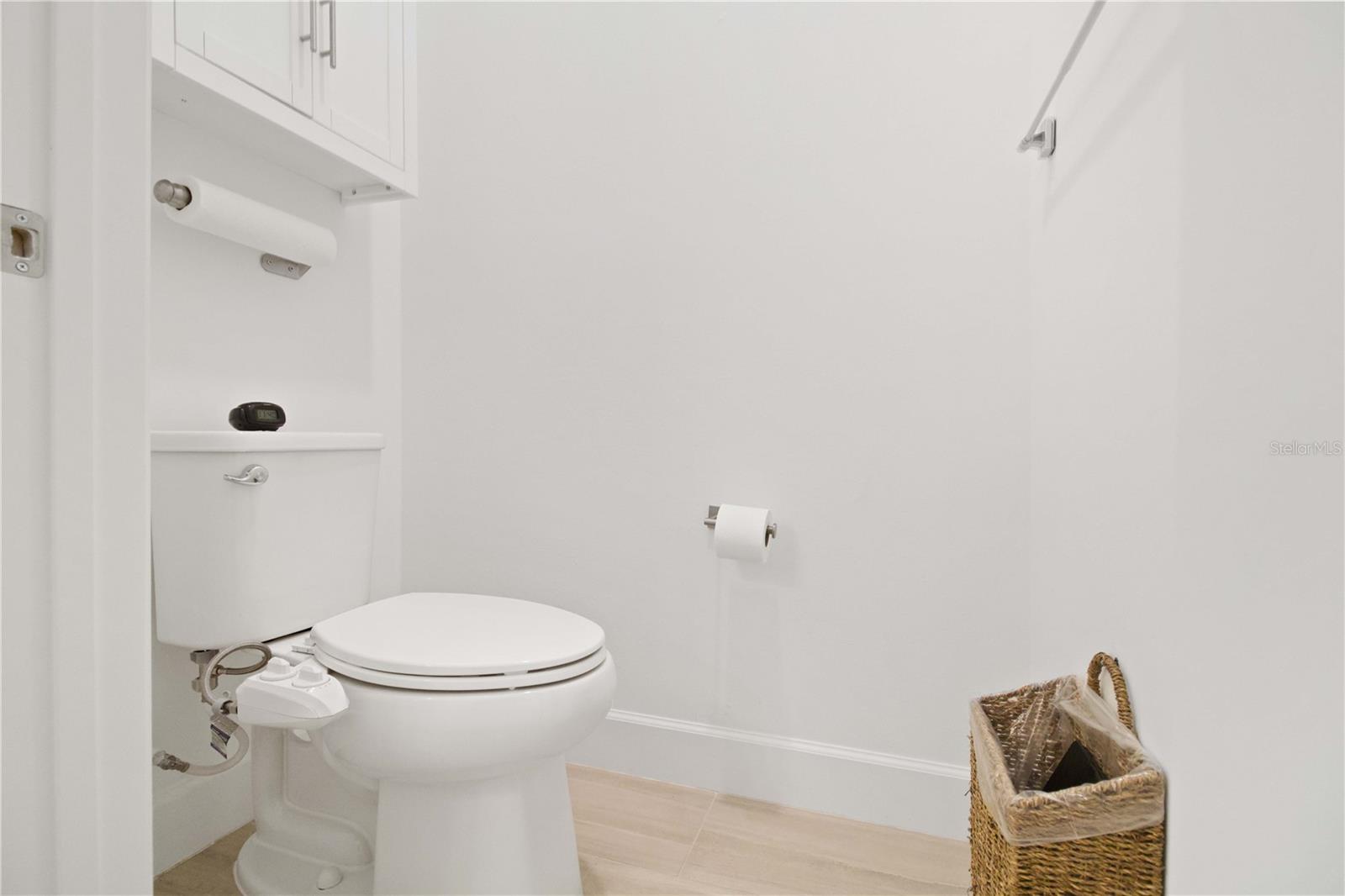 Image 22 of 35 For 6713 Alstead Circle