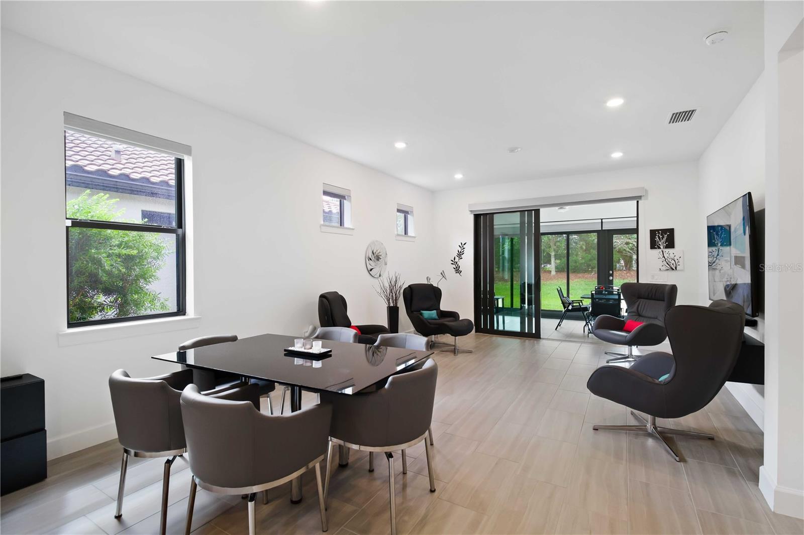 Image 7 of 35 For 6713 Alstead Circle