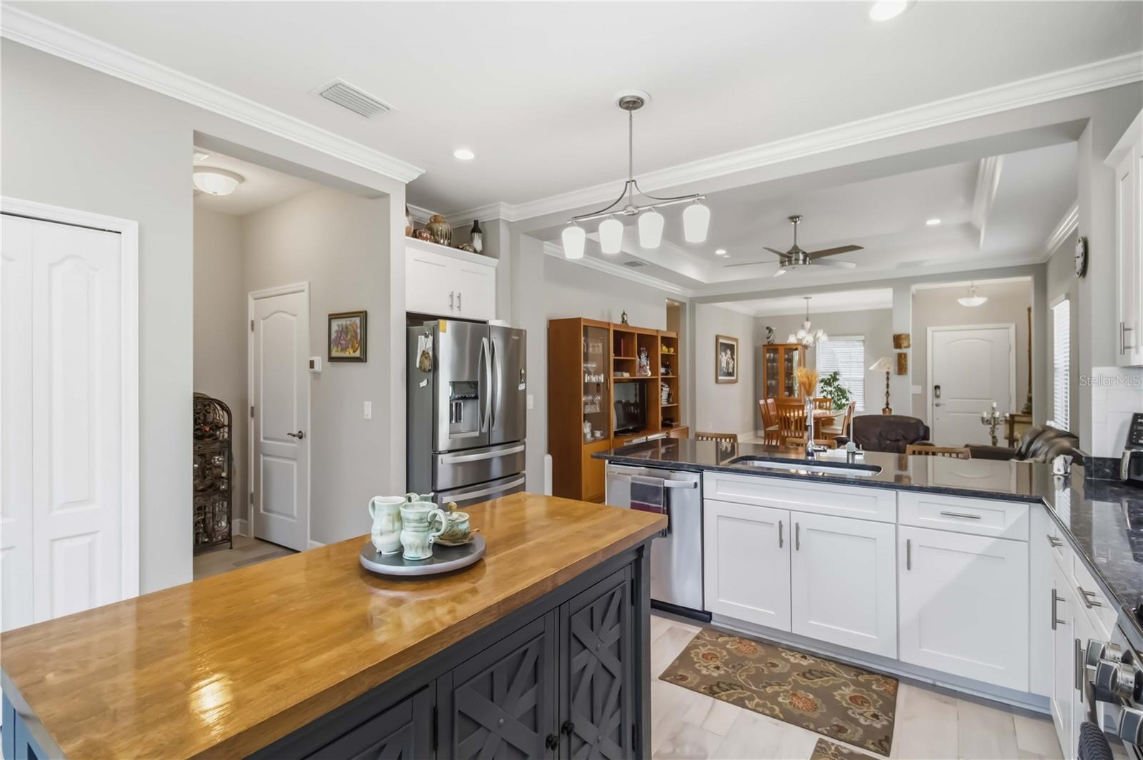 Image 17 of 32 For 292 Brienza Loop