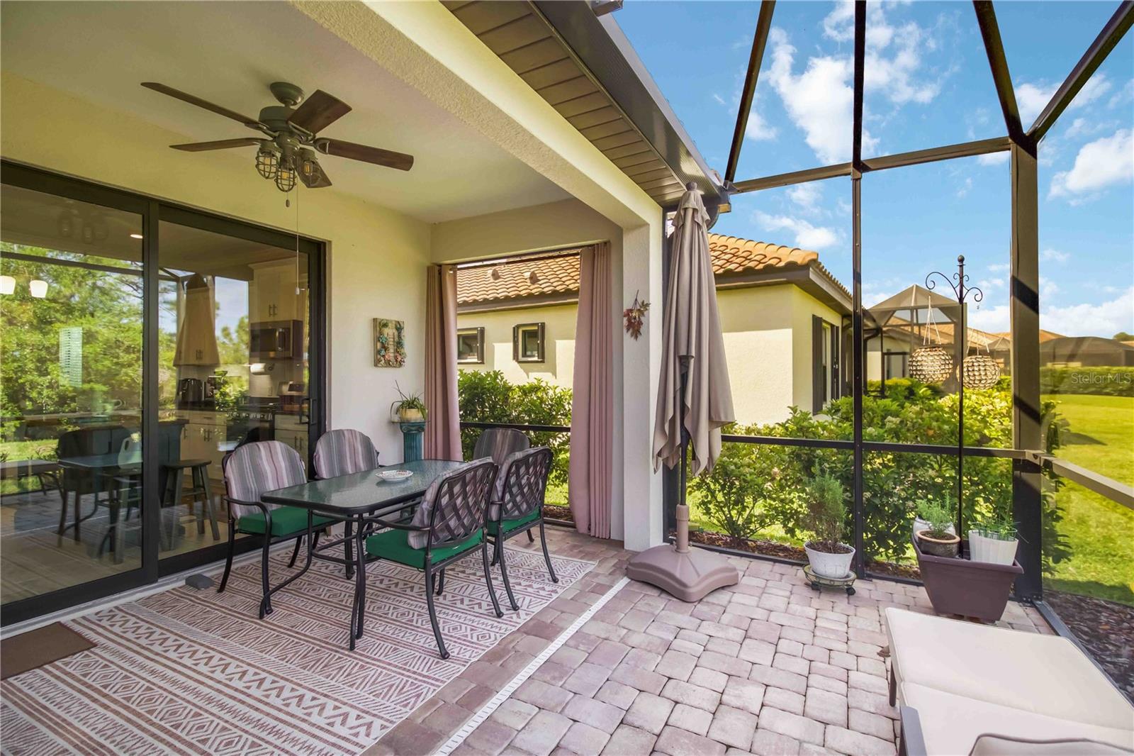 Image 28 of 32 For 292 Brienza Loop