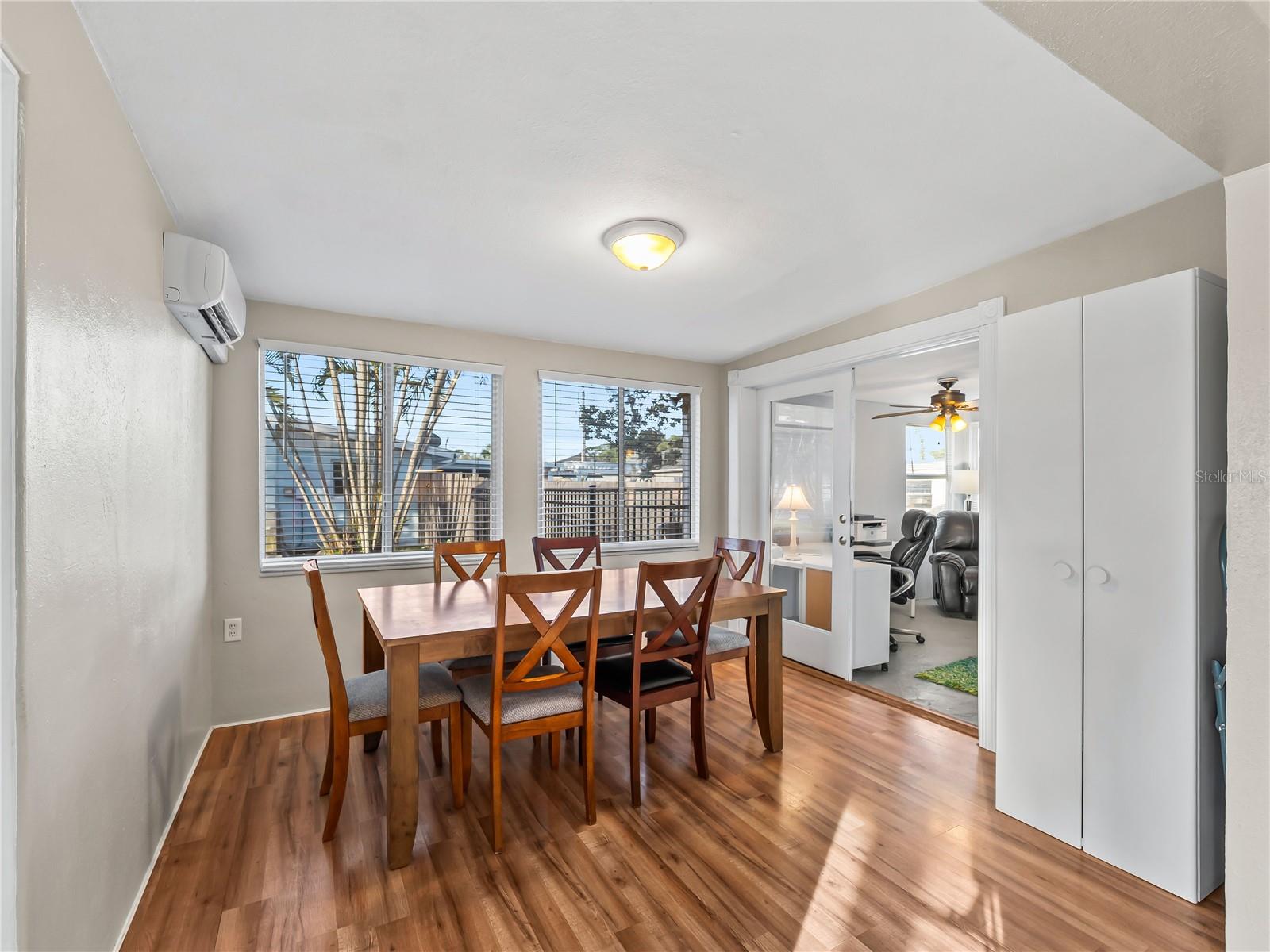 Image 13 of 56 For 1328 Jamaica Road