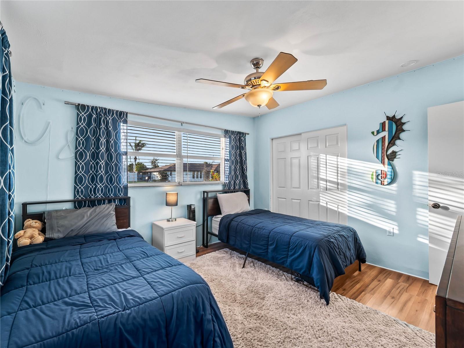 Image 19 of 56 For 1328 Jamaica Road