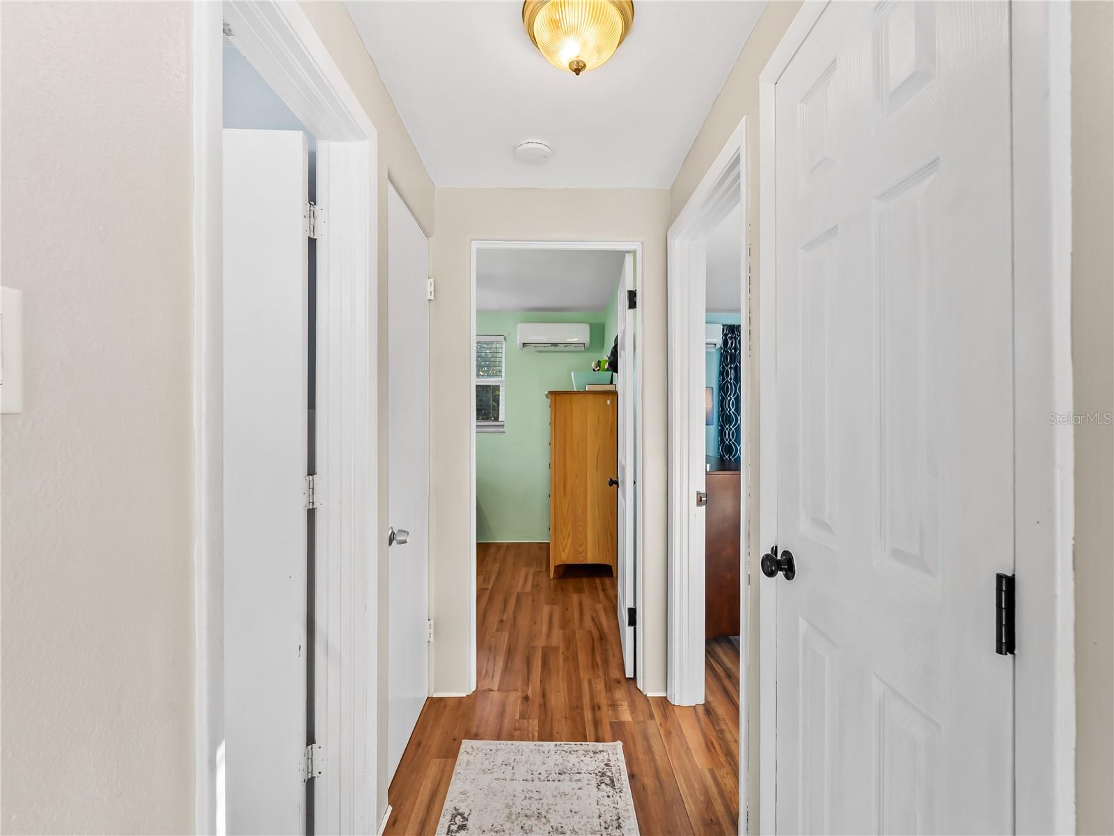 Image 21 of 56 For 1328 Jamaica Road