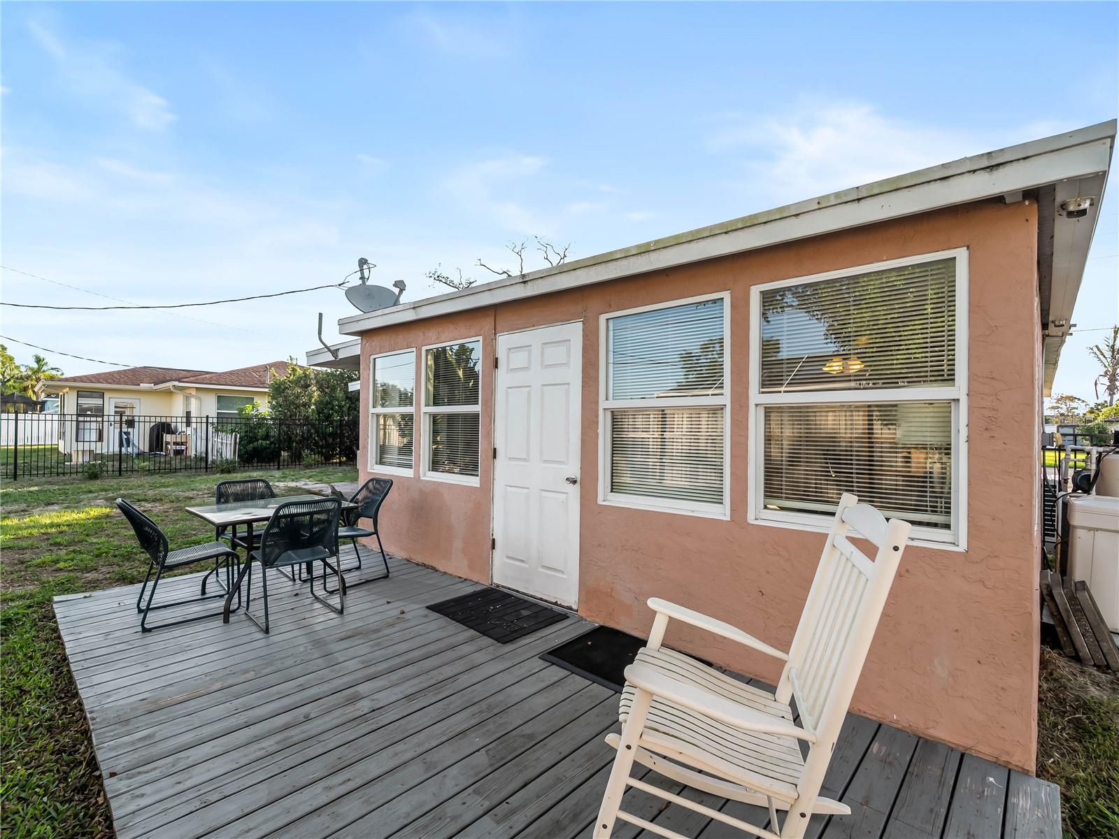 Image 31 of 56 For 1328 Jamaica Road