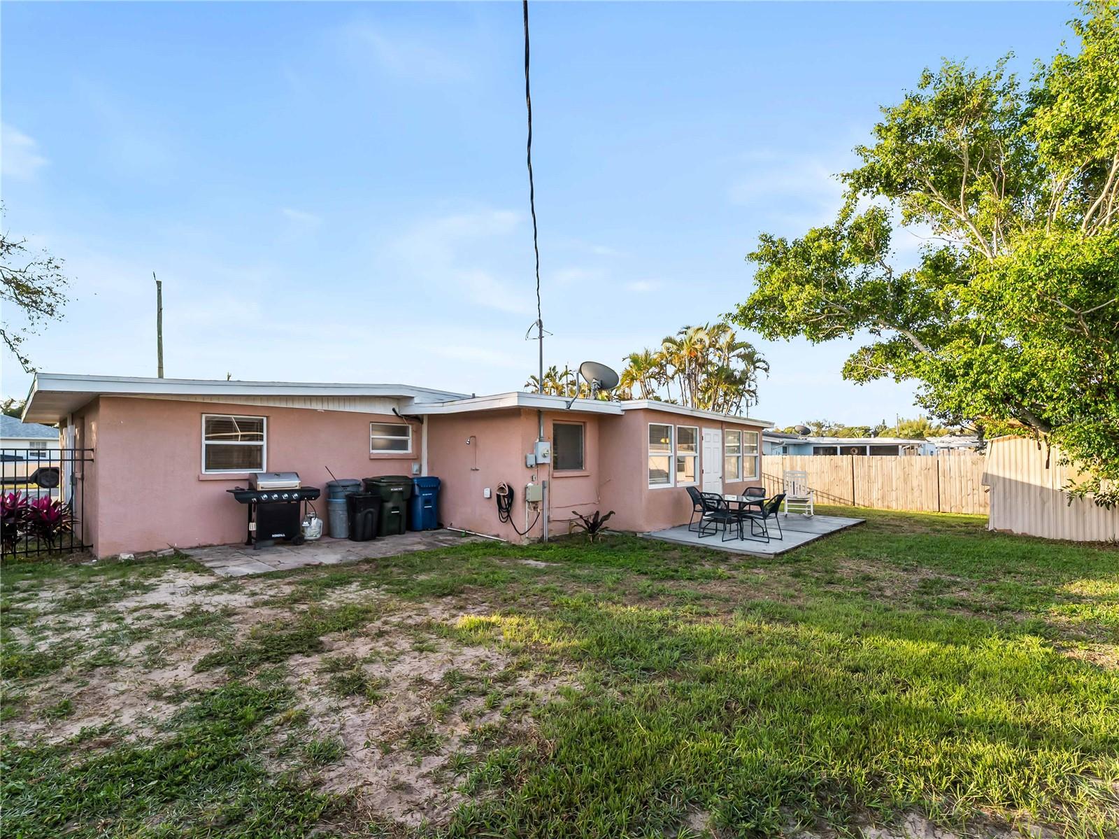 Image 36 of 56 For 1328 Jamaica Road