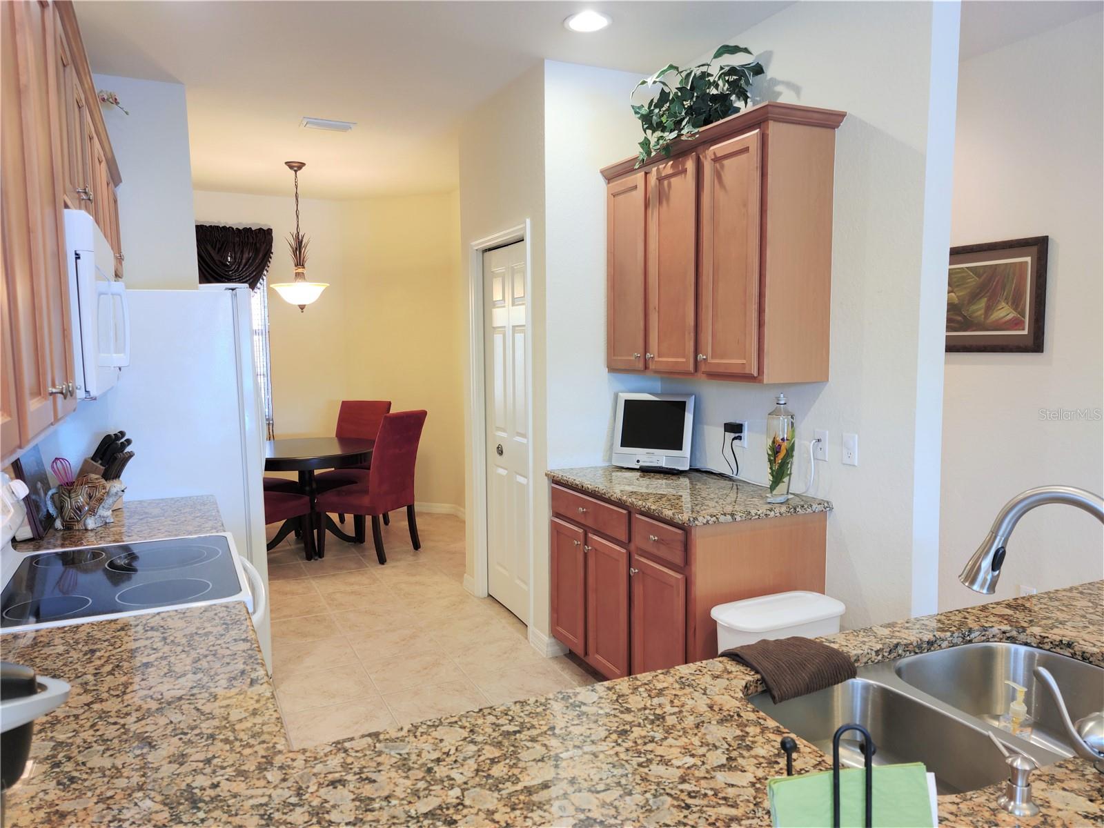 Image 21 of 52 For 11997 Tempest Harbor Loop