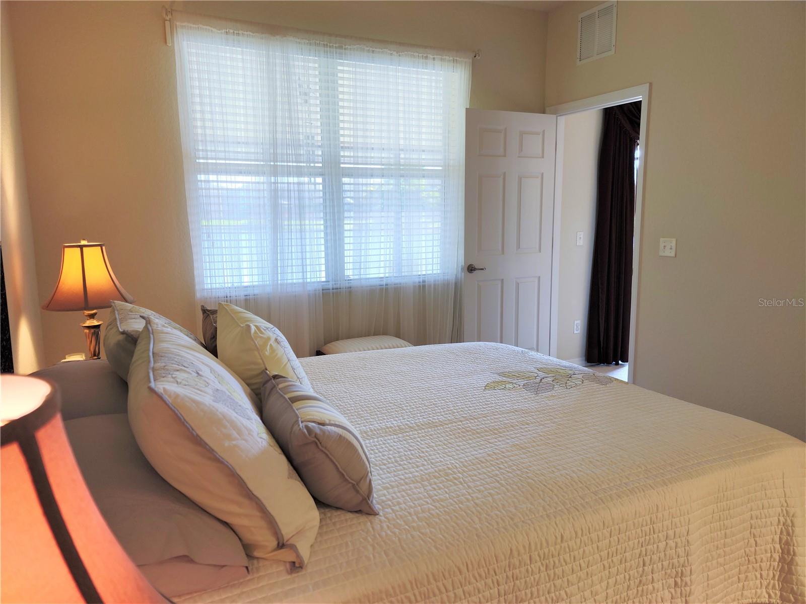 Image 31 of 52 For 11997 Tempest Harbor Loop