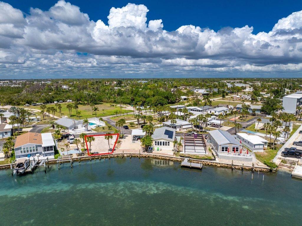 Image 47 of 59 For 7500 Park Pointe Drive 24