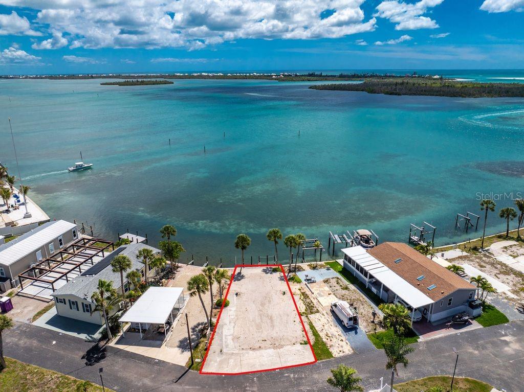 Image 52 of 59 For 7500 Park Pointe Drive 24