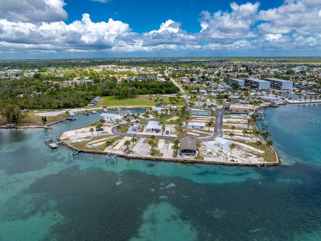 Image 58 of 59 For 7500 Park Pointe Drive 24