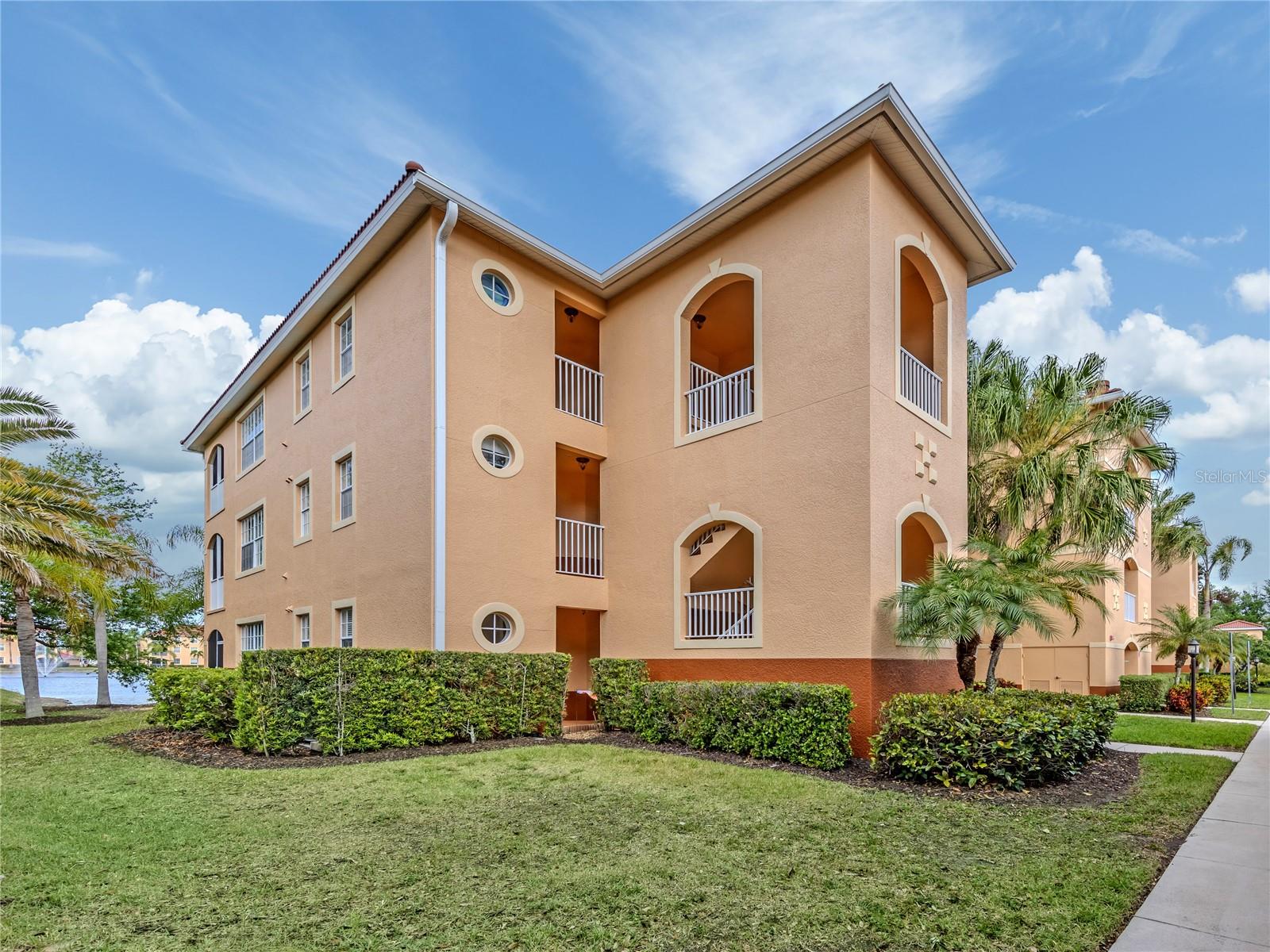 Details for 121 Auburn Road 11, VENICE, FL 34292