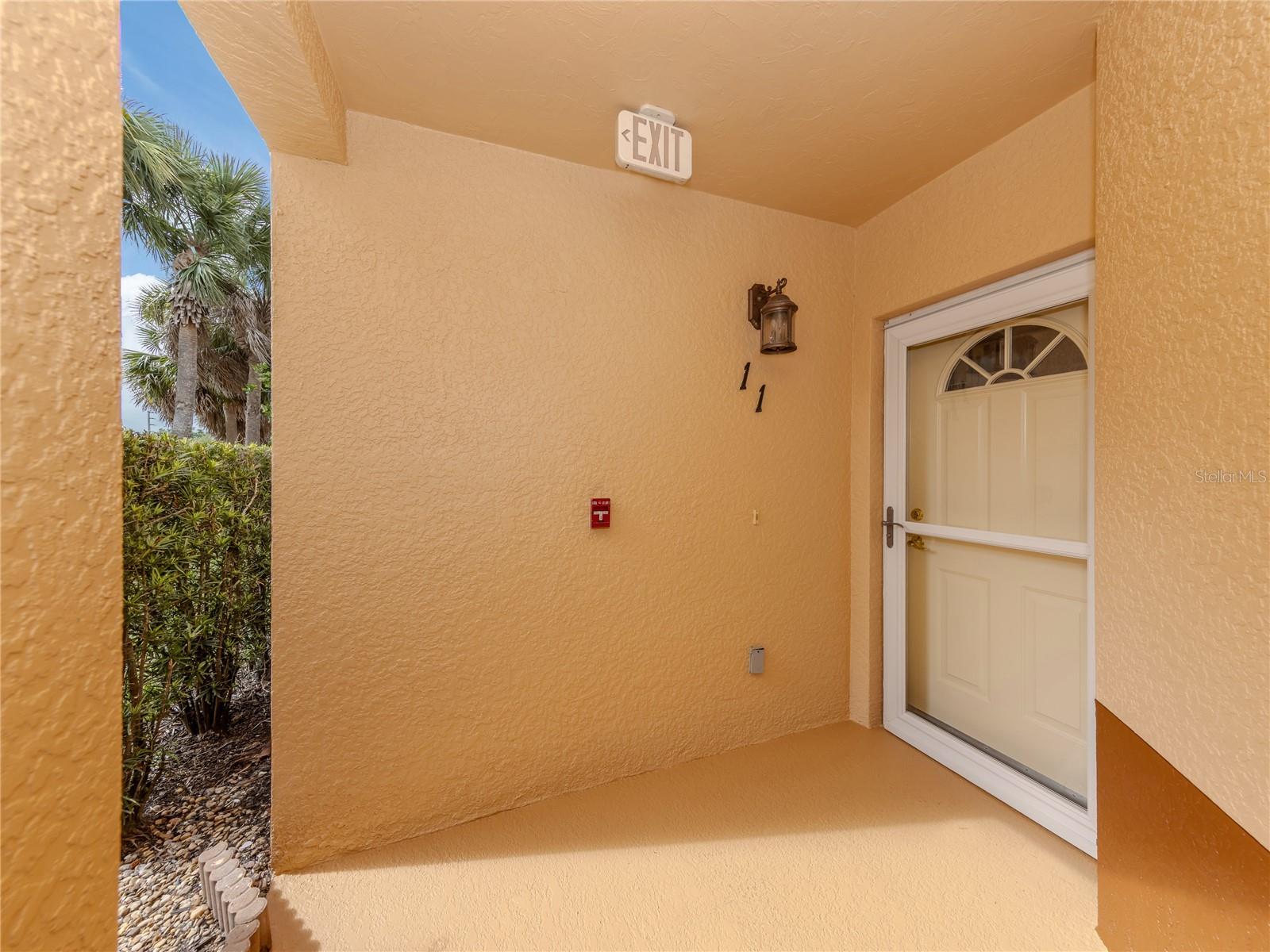 Image 3 of 33 For 121 Auburn Road 11