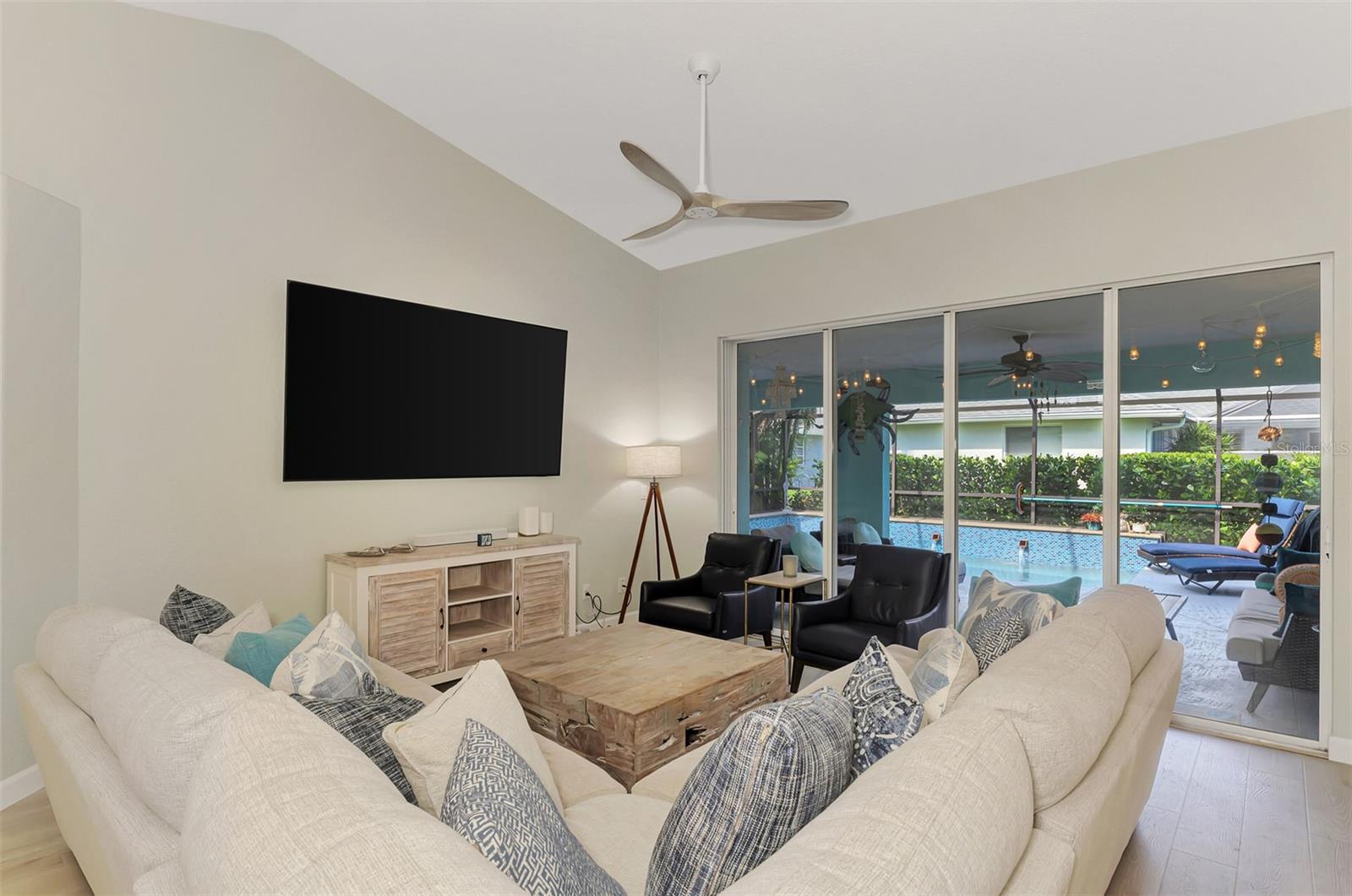 Image 12 of 67 For 5832 Cleveland Road