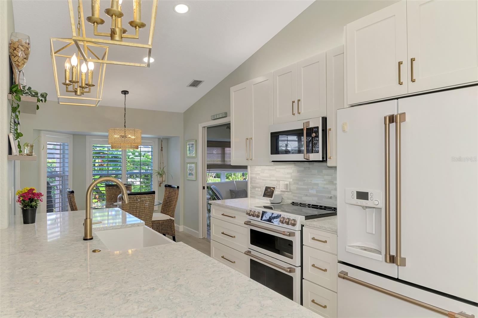 Image 21 of 67 For 5832 Cleveland Road