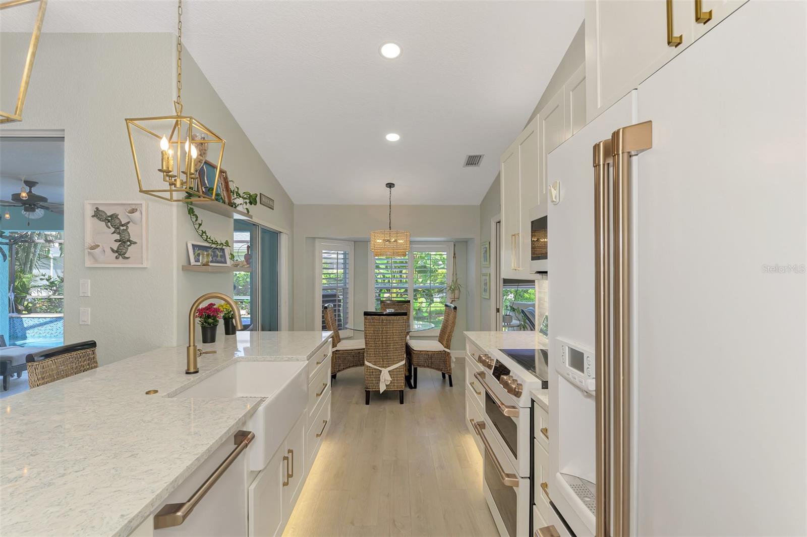 Image 22 of 67 For 5832 Cleveland Road