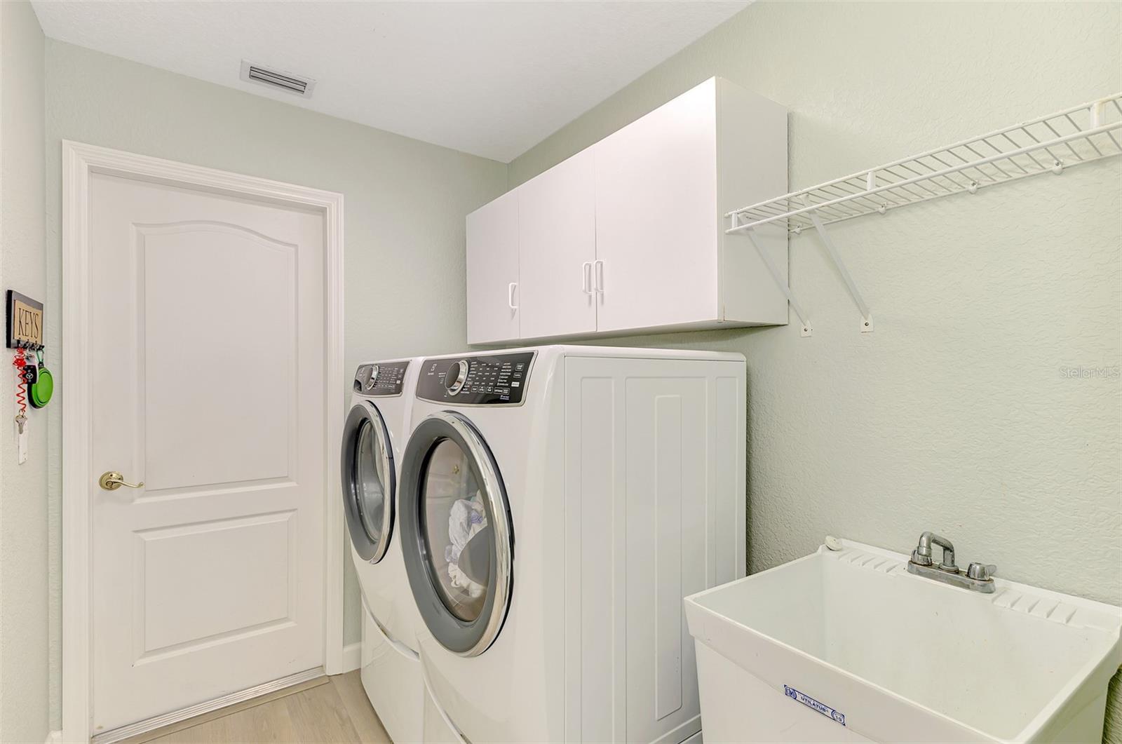 Image 37 of 67 For 5832 Cleveland Road