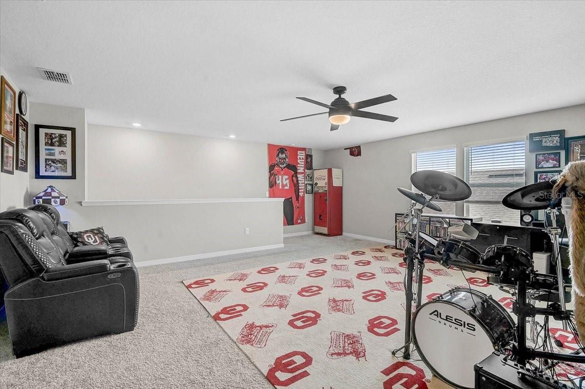 Image 17 of 45 For 3110 61st Drive E