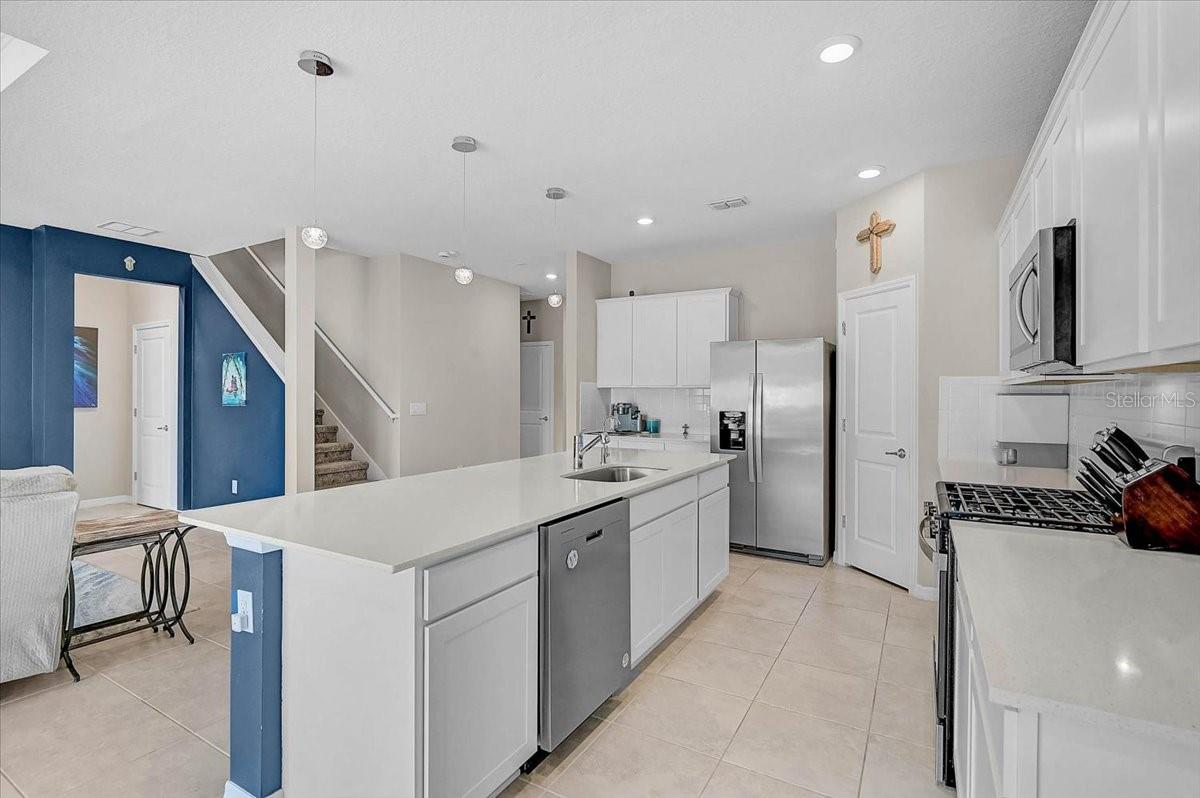 Image 4 of 45 For 3110 61st Drive E