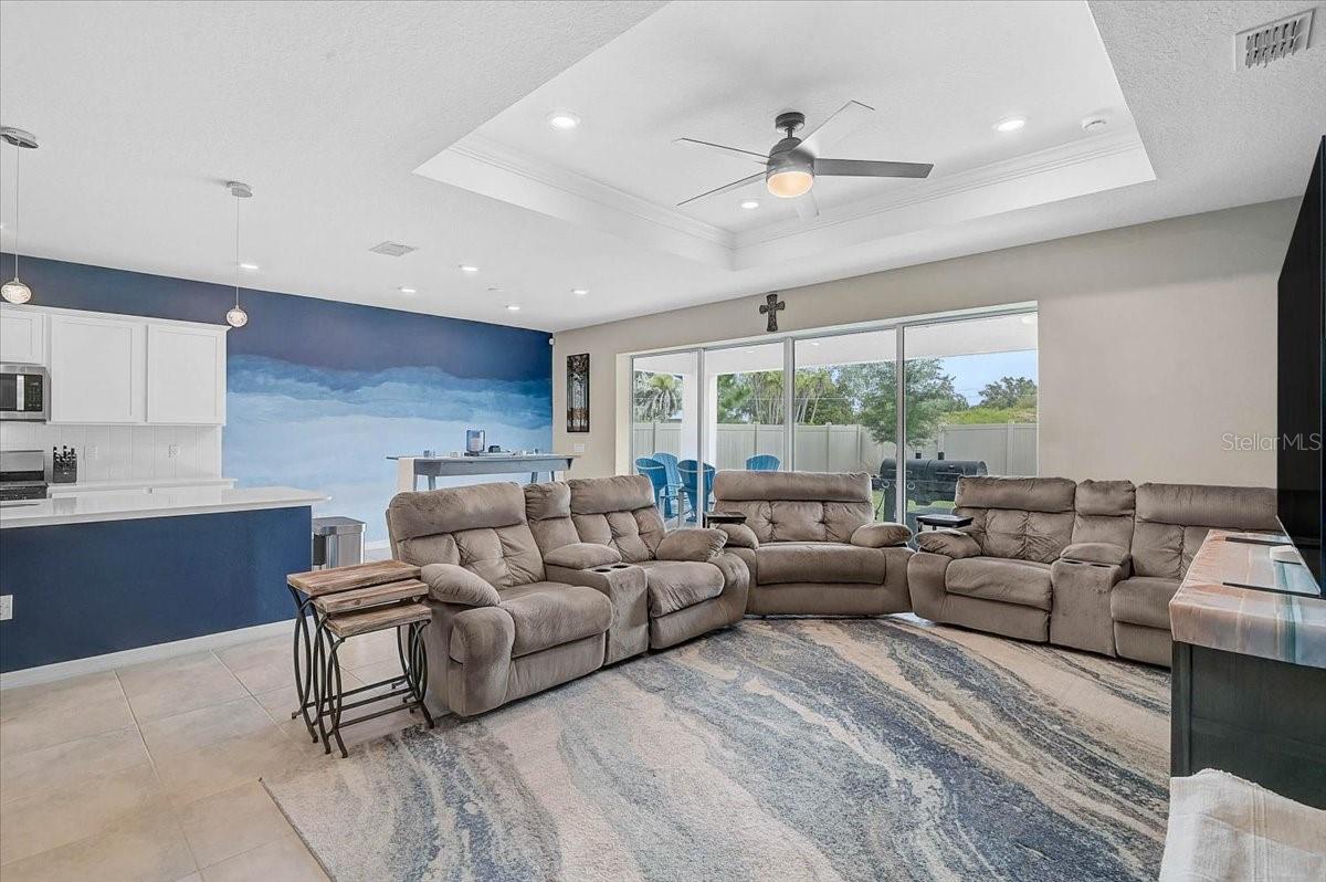 Image 6 of 45 For 3110 61st Drive E