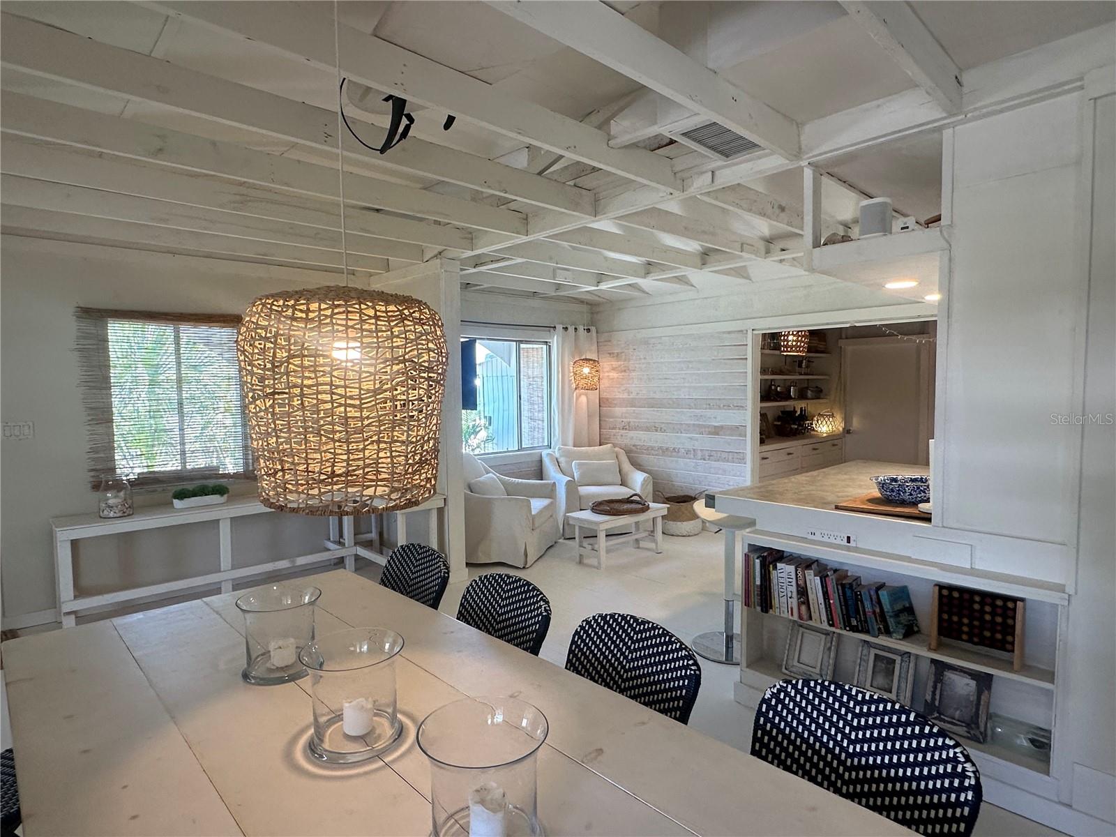 Image 10 of 74 For 624 Bayshore Road