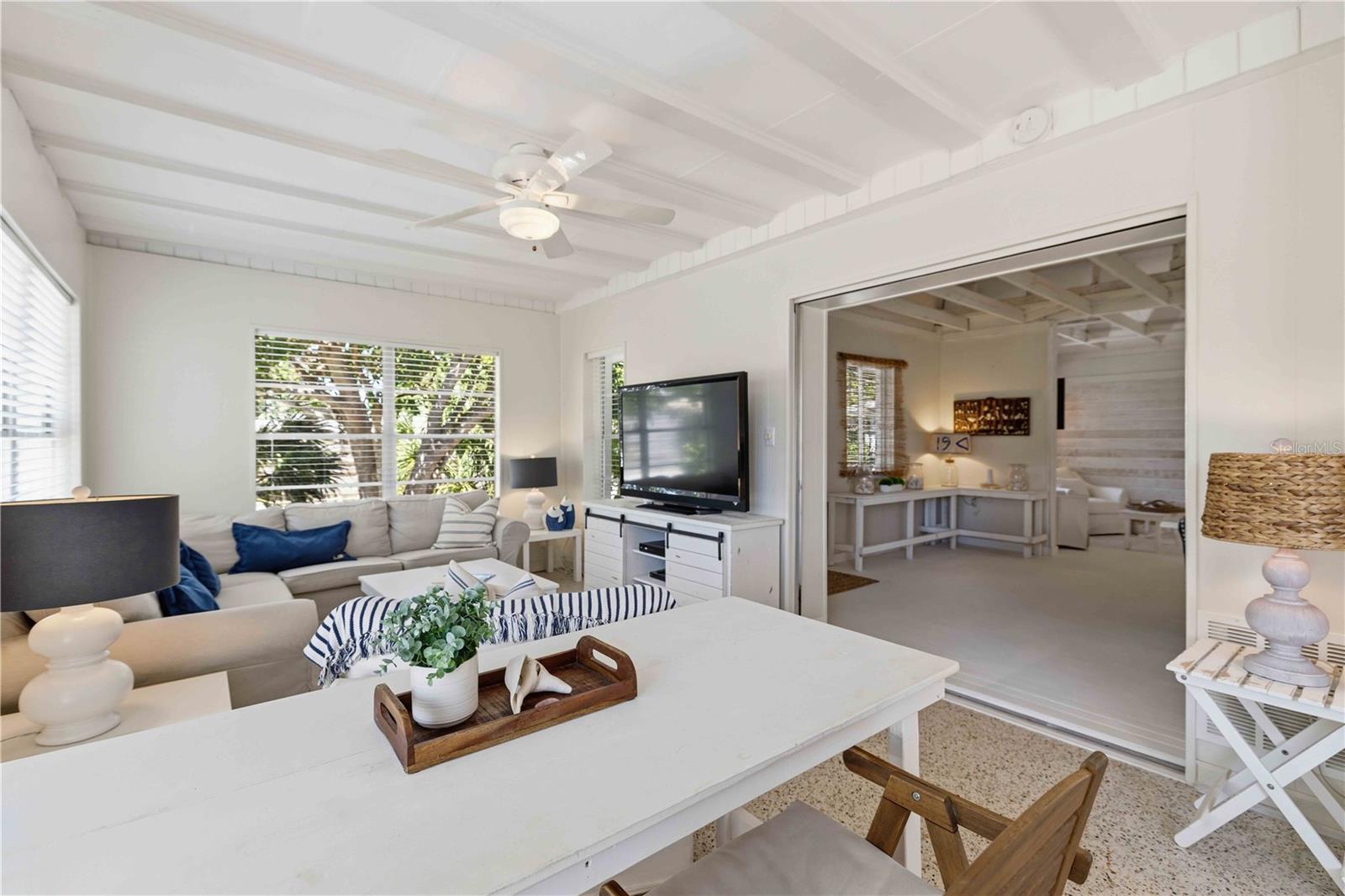 Image 28 of 74 For 624 Bayshore Road