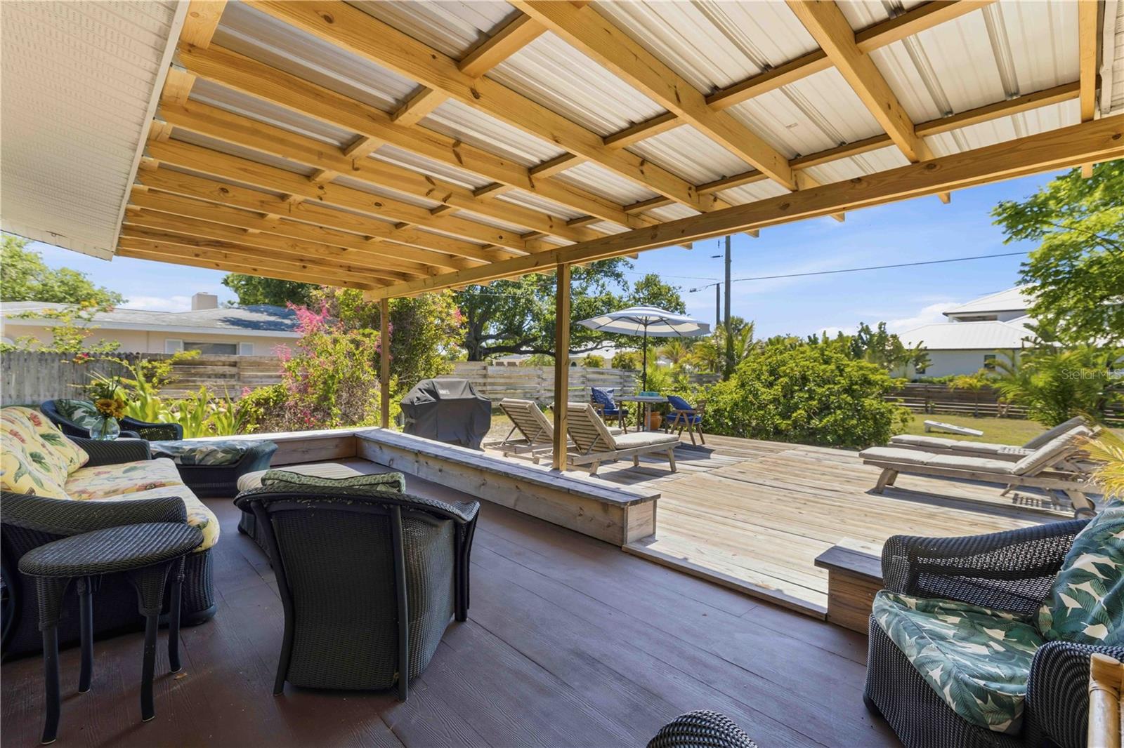 Image 42 of 74 For 624 Bayshore Road