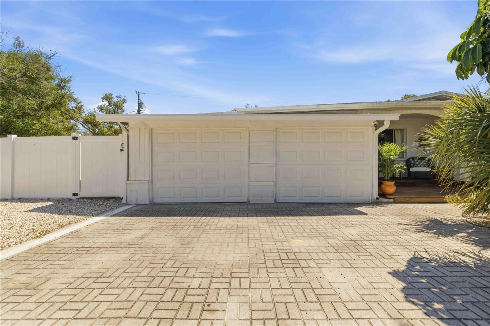 Image 53 of 74 For 624 Bayshore Road