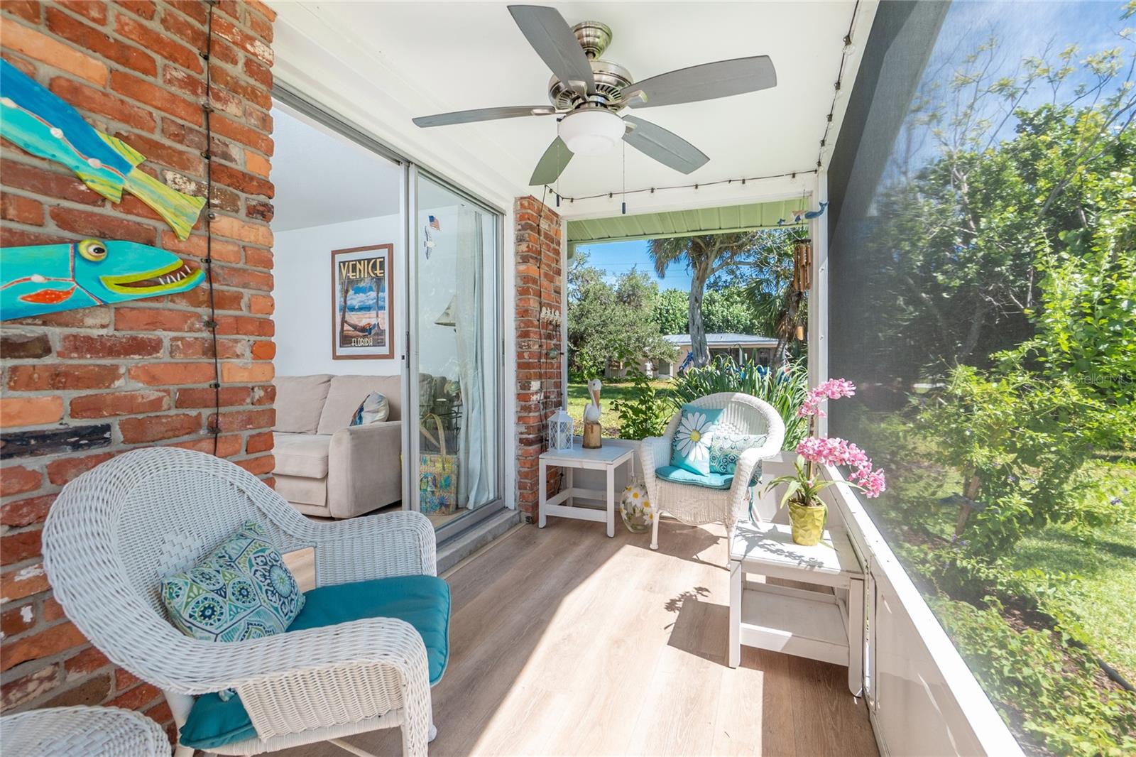 Image 8 of 9 For 26 French Avenue