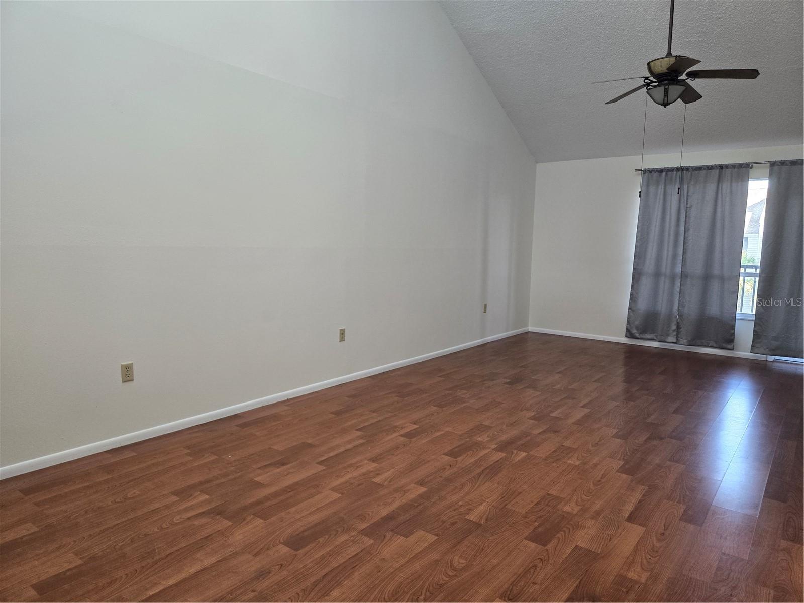 Image 14 of 45 For 251 Fenwick Drive 14