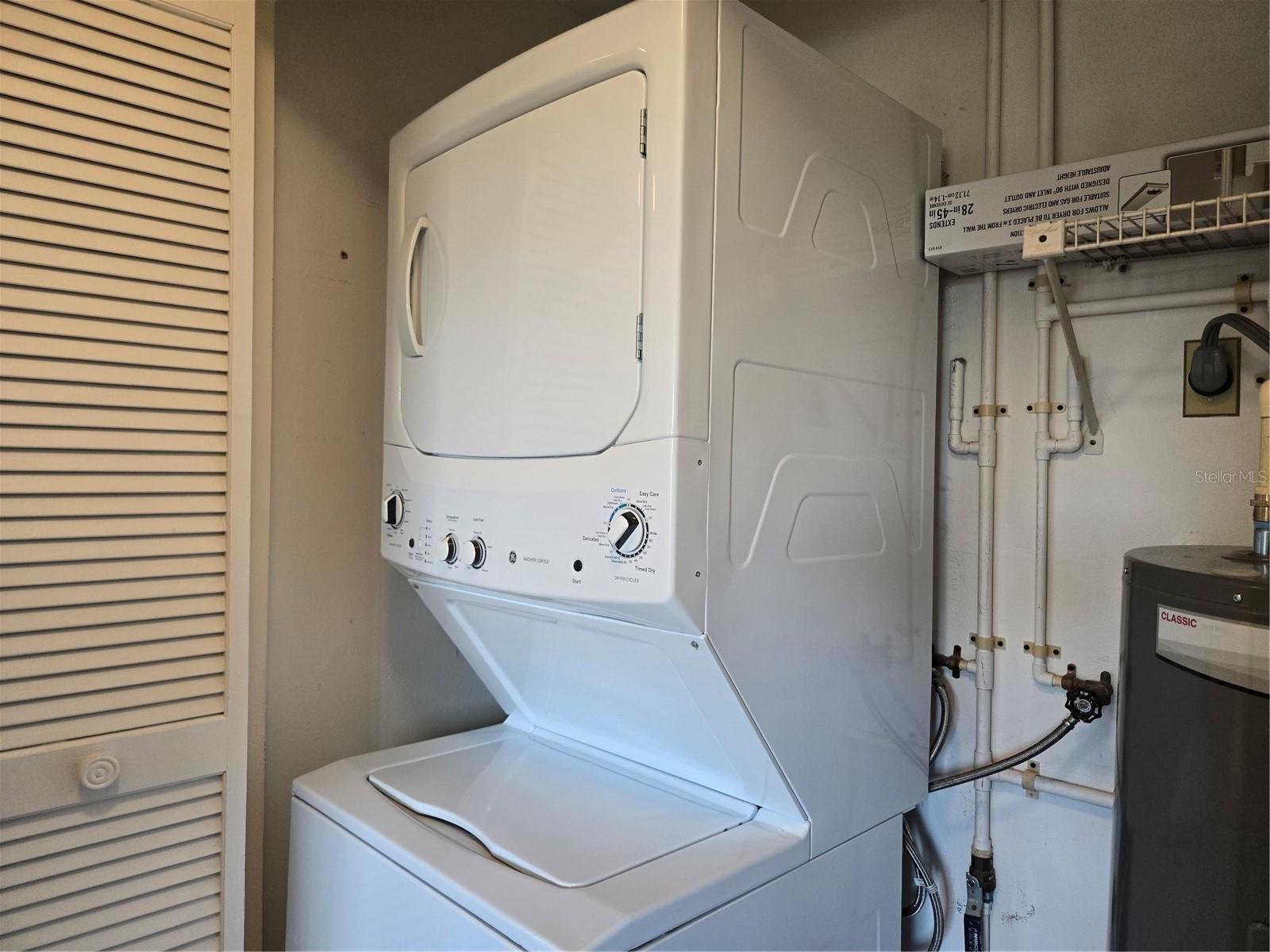 Image 28 of 45 For 251 Fenwick Drive 14