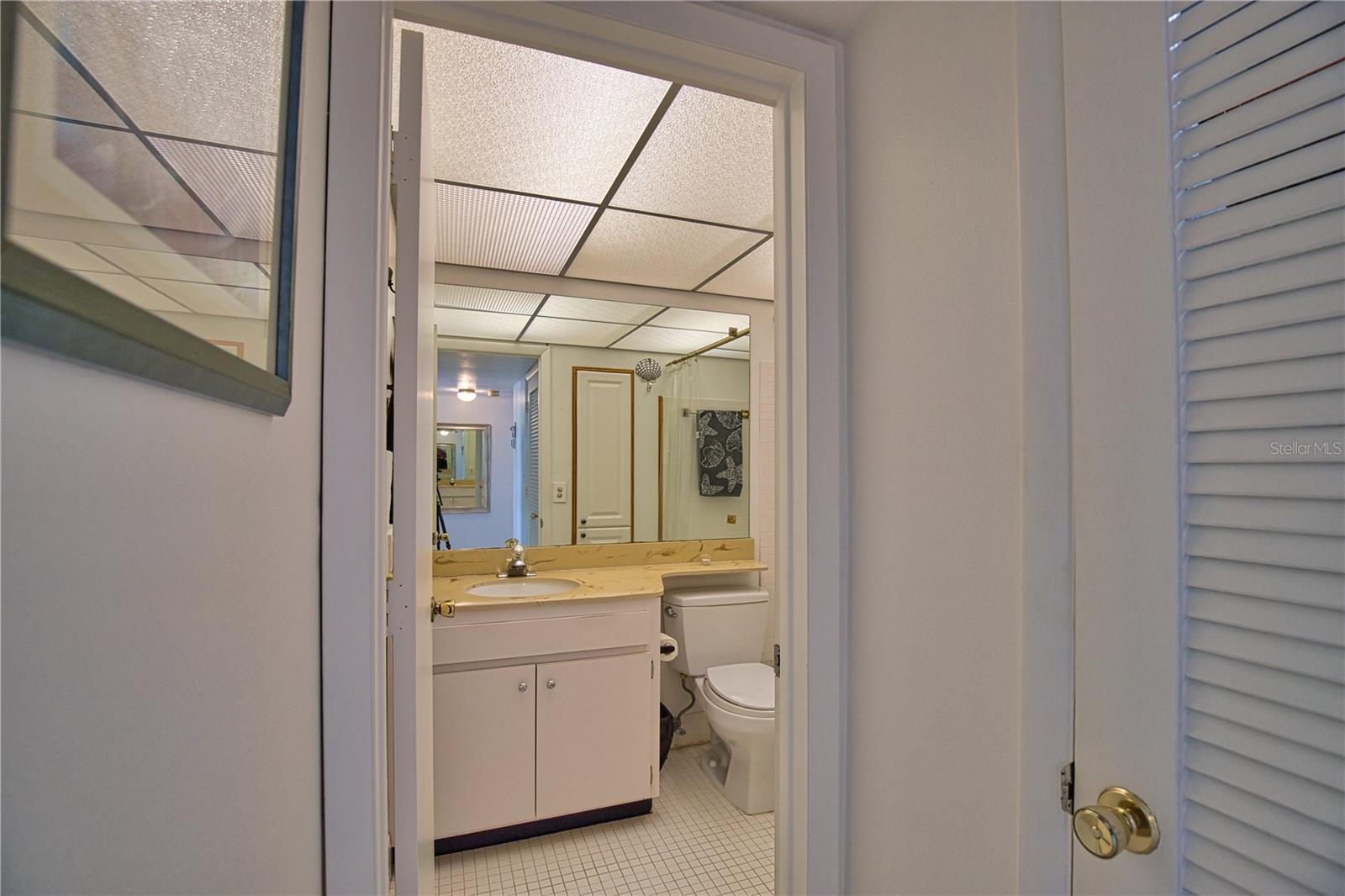 Image 20 of 26 For 200 The Esplanade  C-9