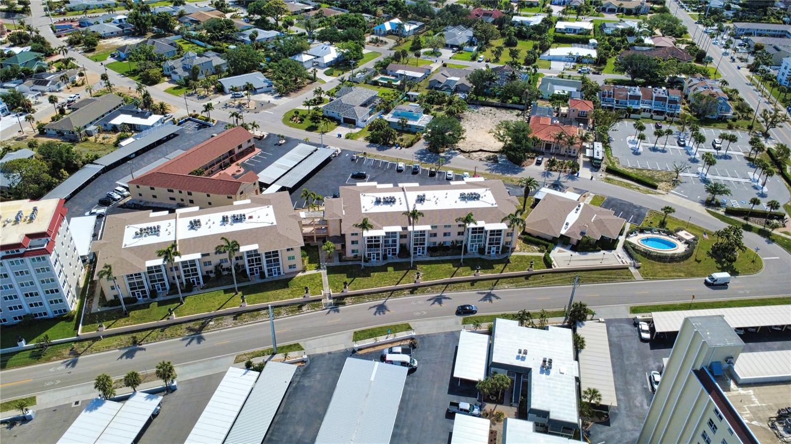 Image 8 of 26 For 200 The Esplanade  C-9