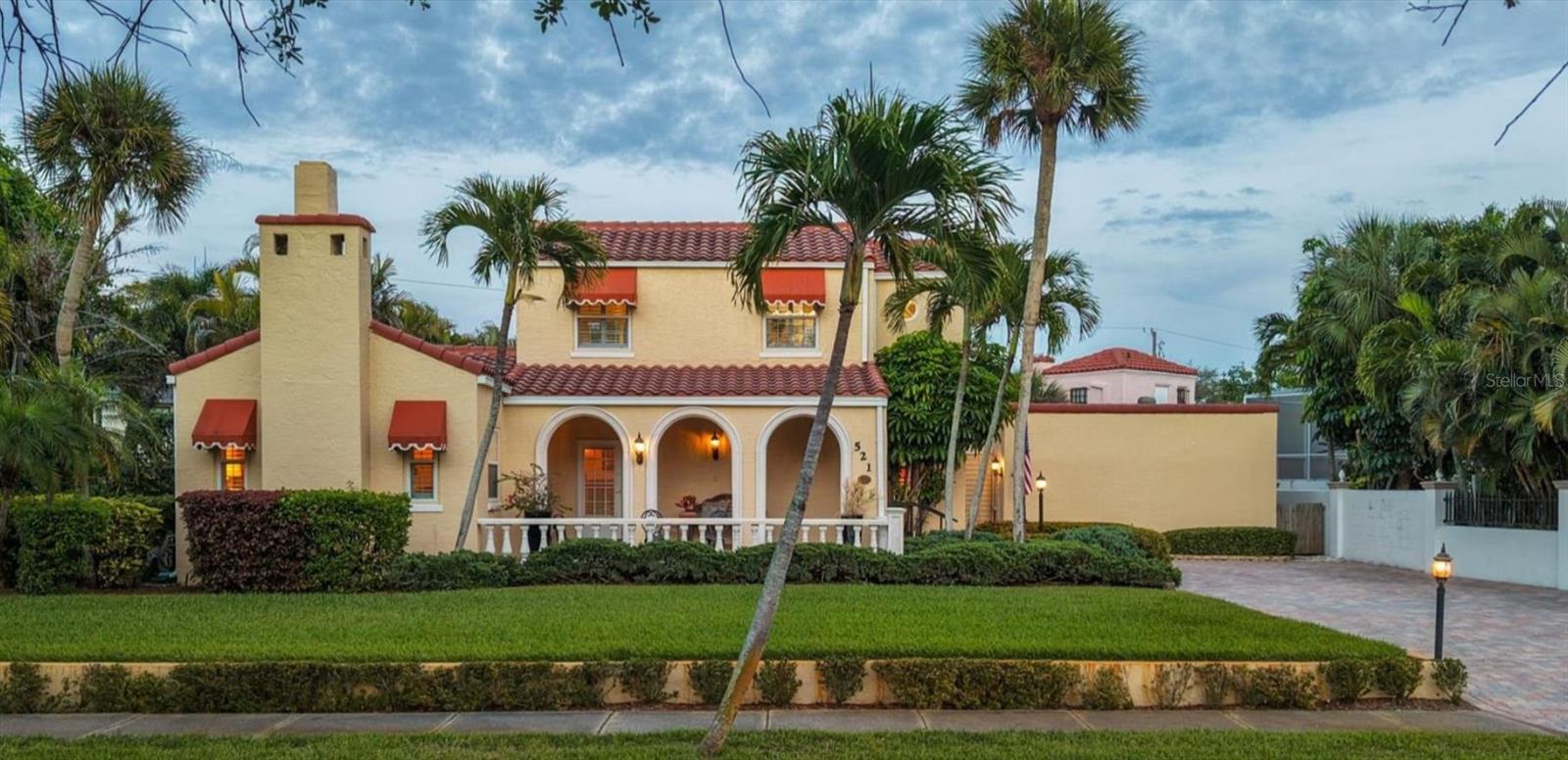 Details for 521 Harbor Drive S, VENICE, FL 34285