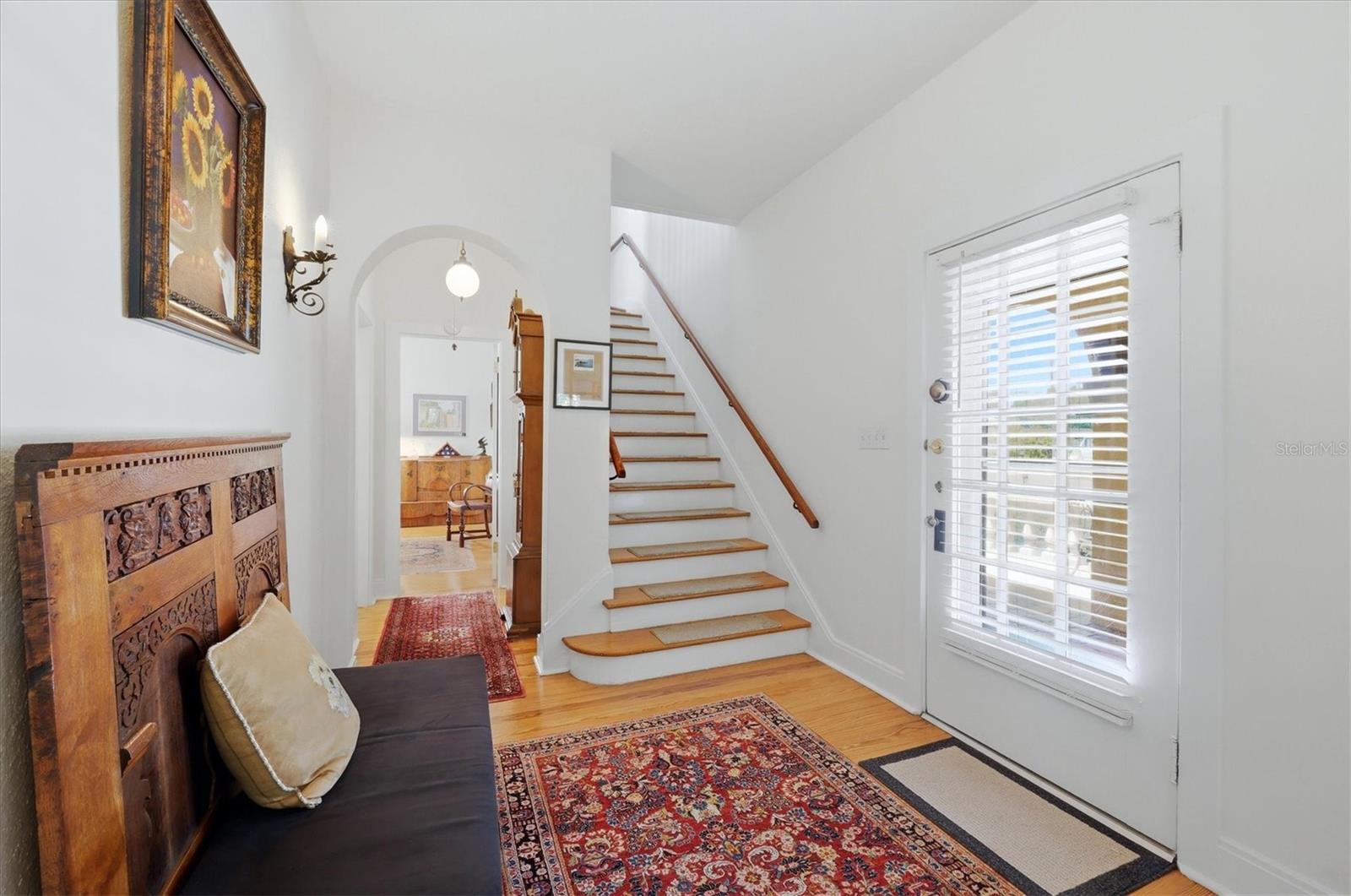 Image 26 of 76 For 521 Harbor Drive S