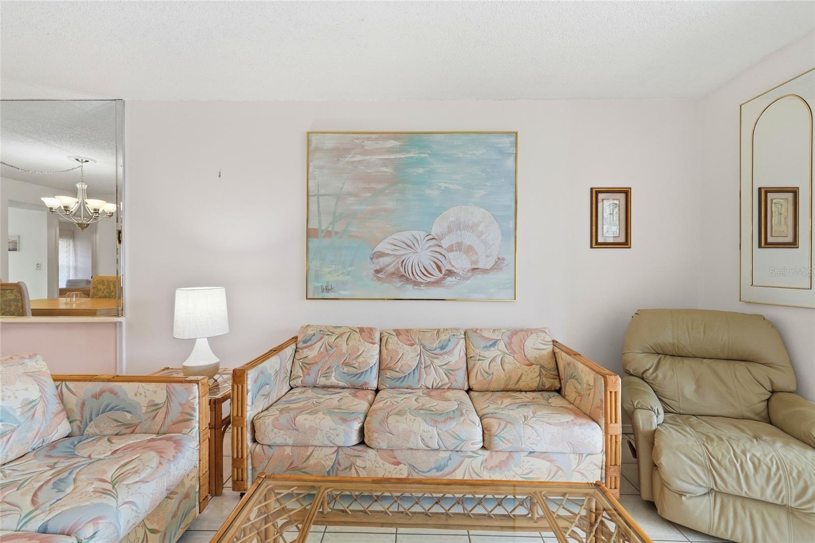 Image 15 of 49 For 2609 Woodgate Lane K4