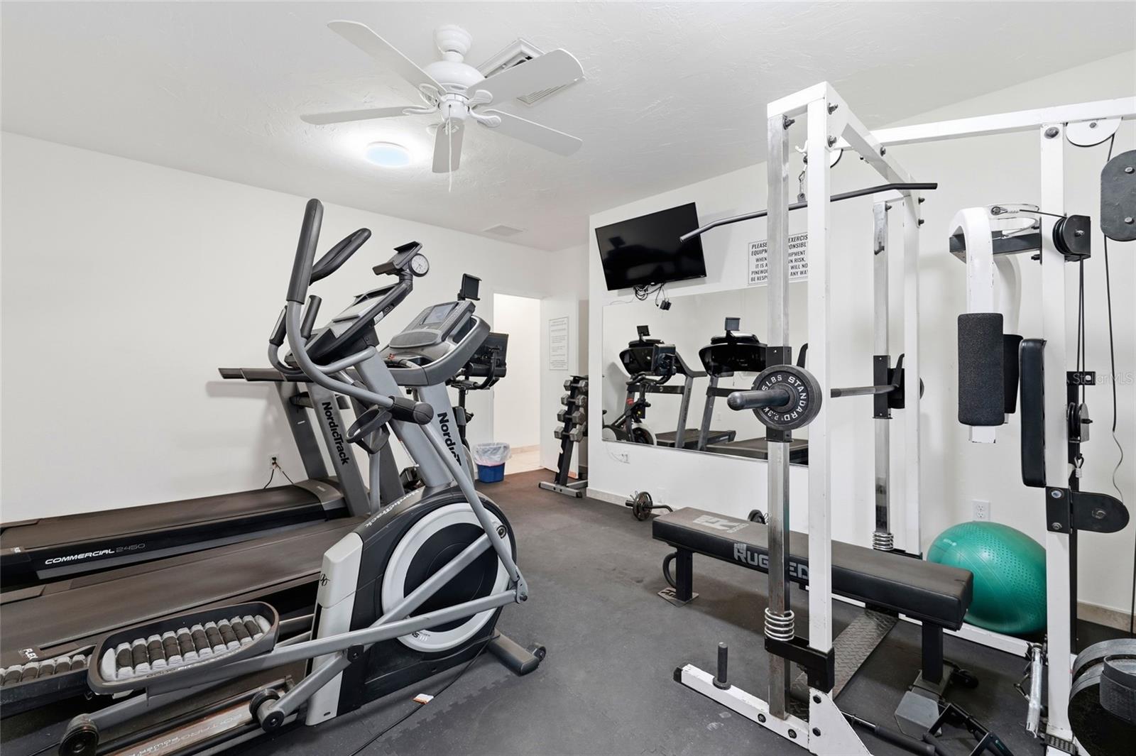 Image 42 of 49 For 2609 Woodgate Lane K4