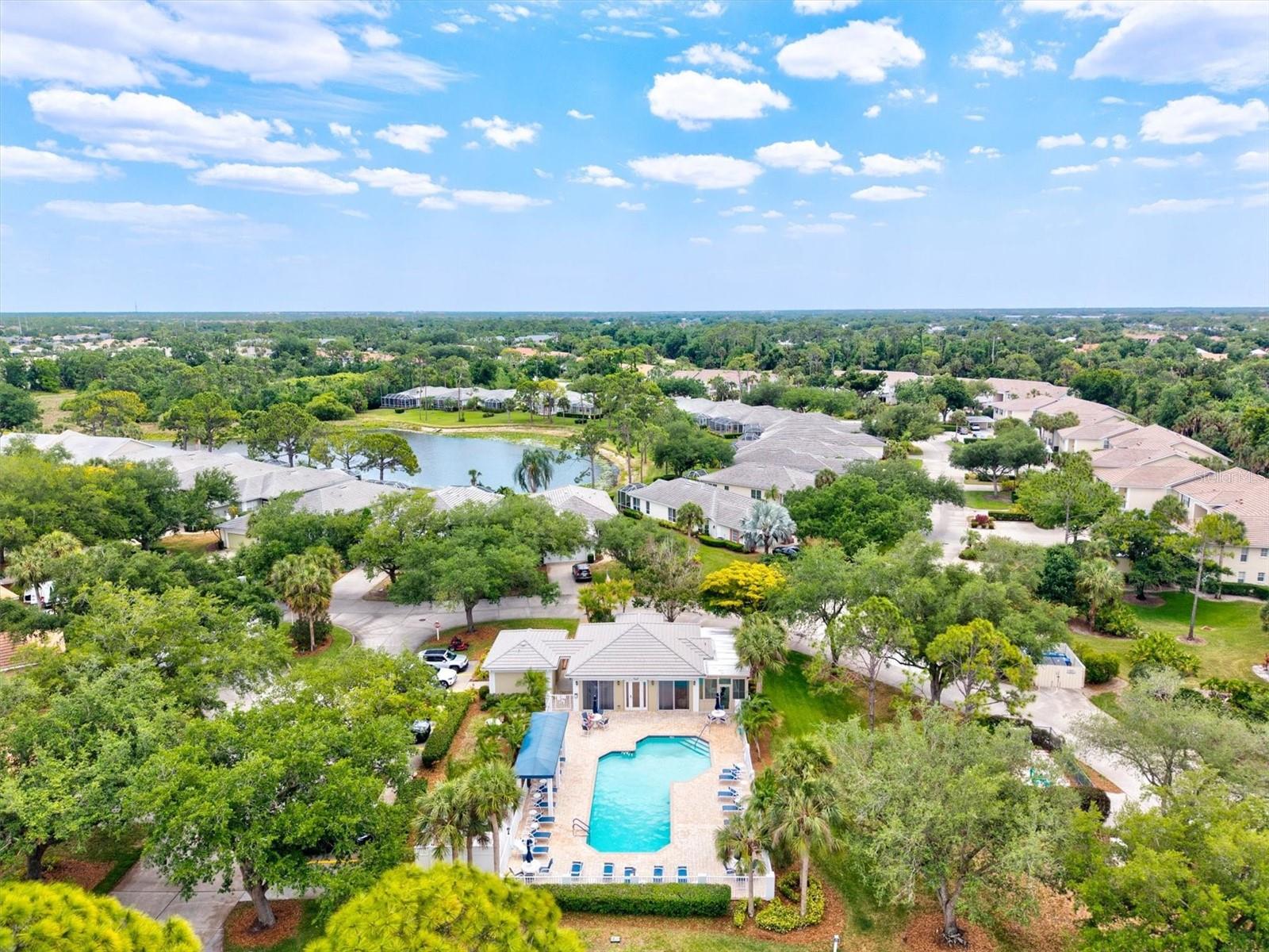 Image 56 of 74 For 811 Montrose Drive 103