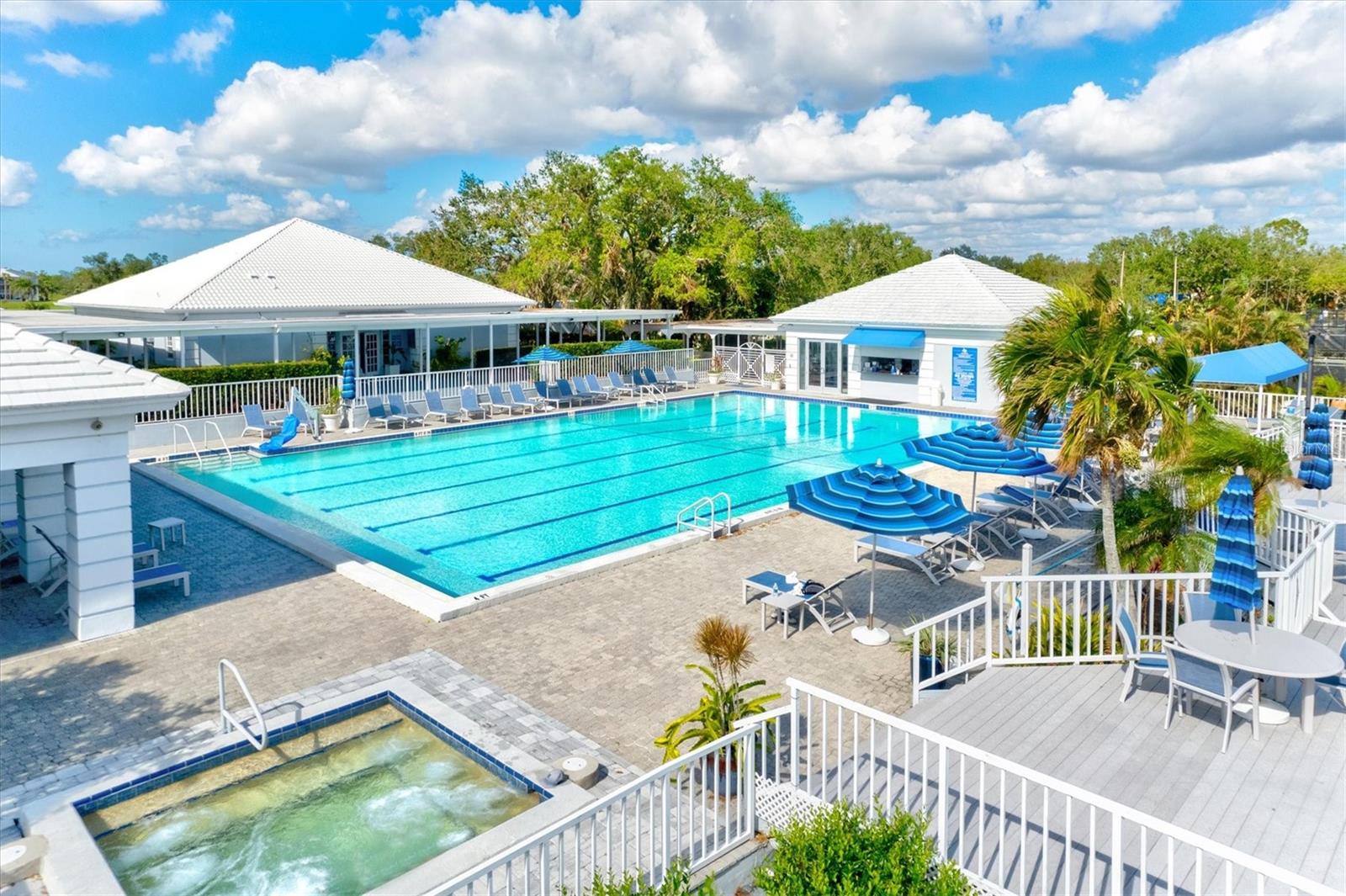 Image 63 of 74 For 811 Montrose Drive 103