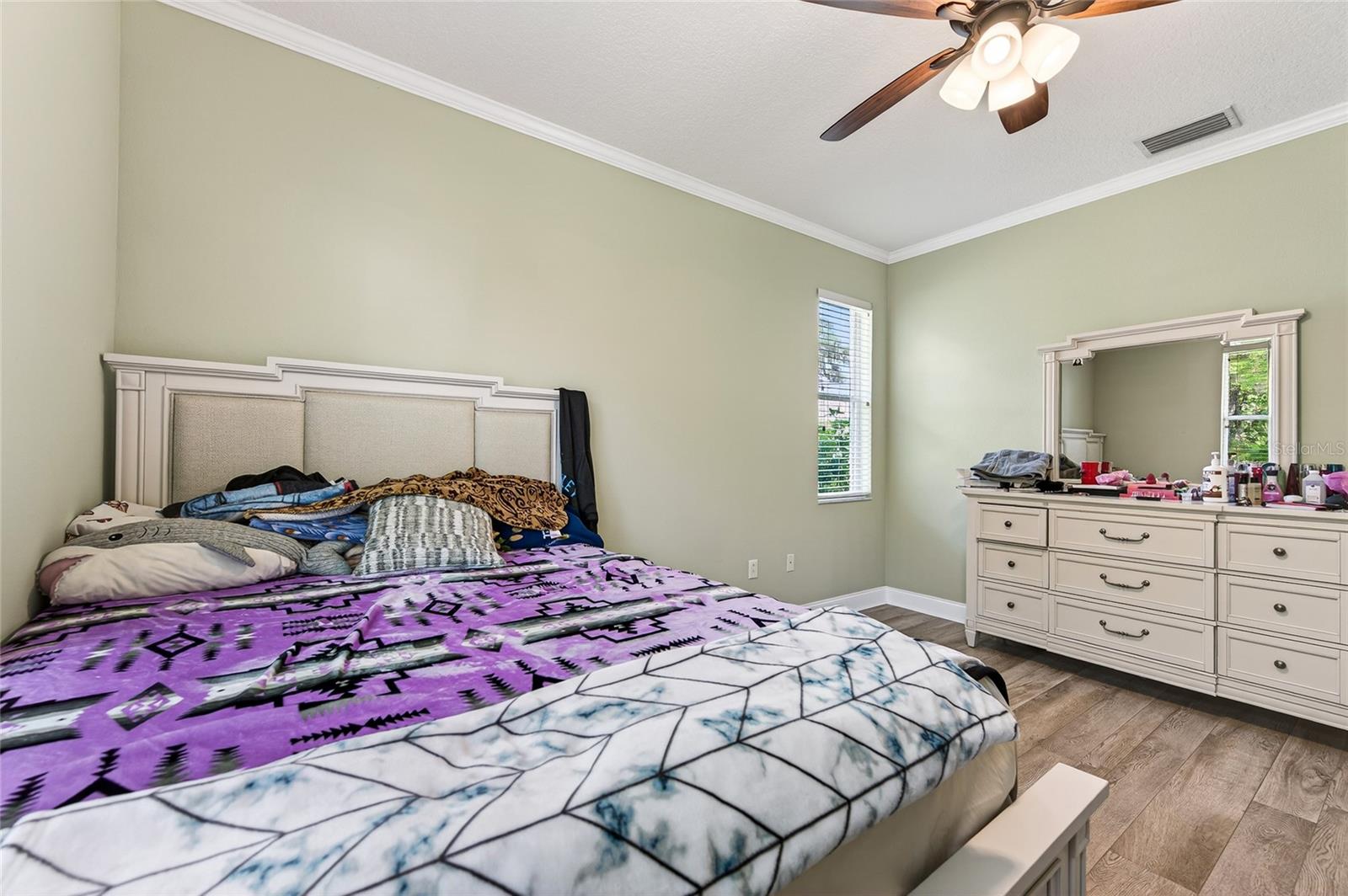 Image 27 of 50 For 3409 38th Terrace E