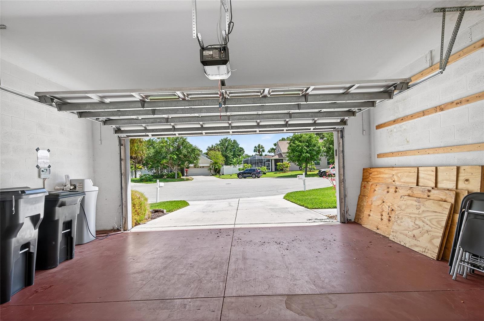 Image 42 of 50 For 3409 38th Terrace E