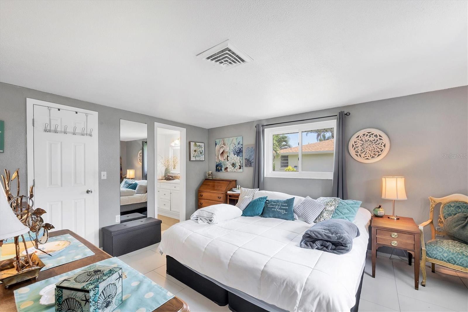 Image 14 of 33 For 1222 Pinebrook Way