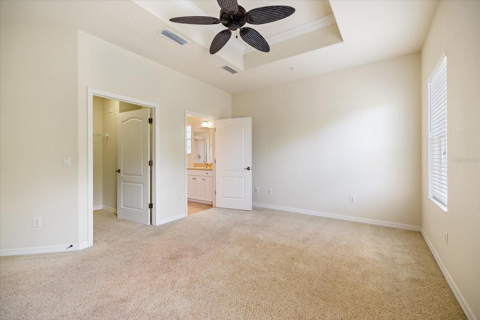 Image 15 of 30 For 300 Gardens Edge Drive 324